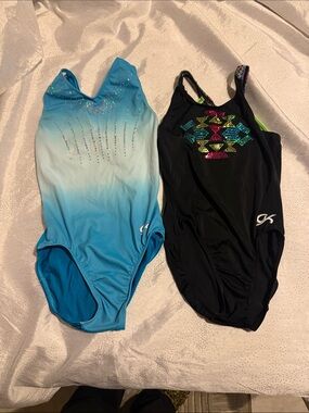 GK (2 pieces ) leotards for girls size AS